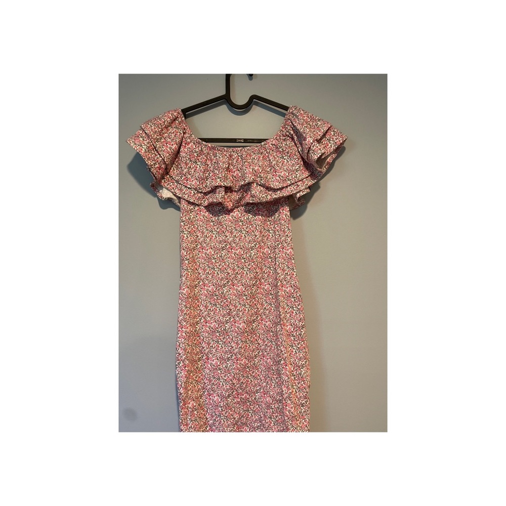 H&M bodycon dress flowered Off the shoulder